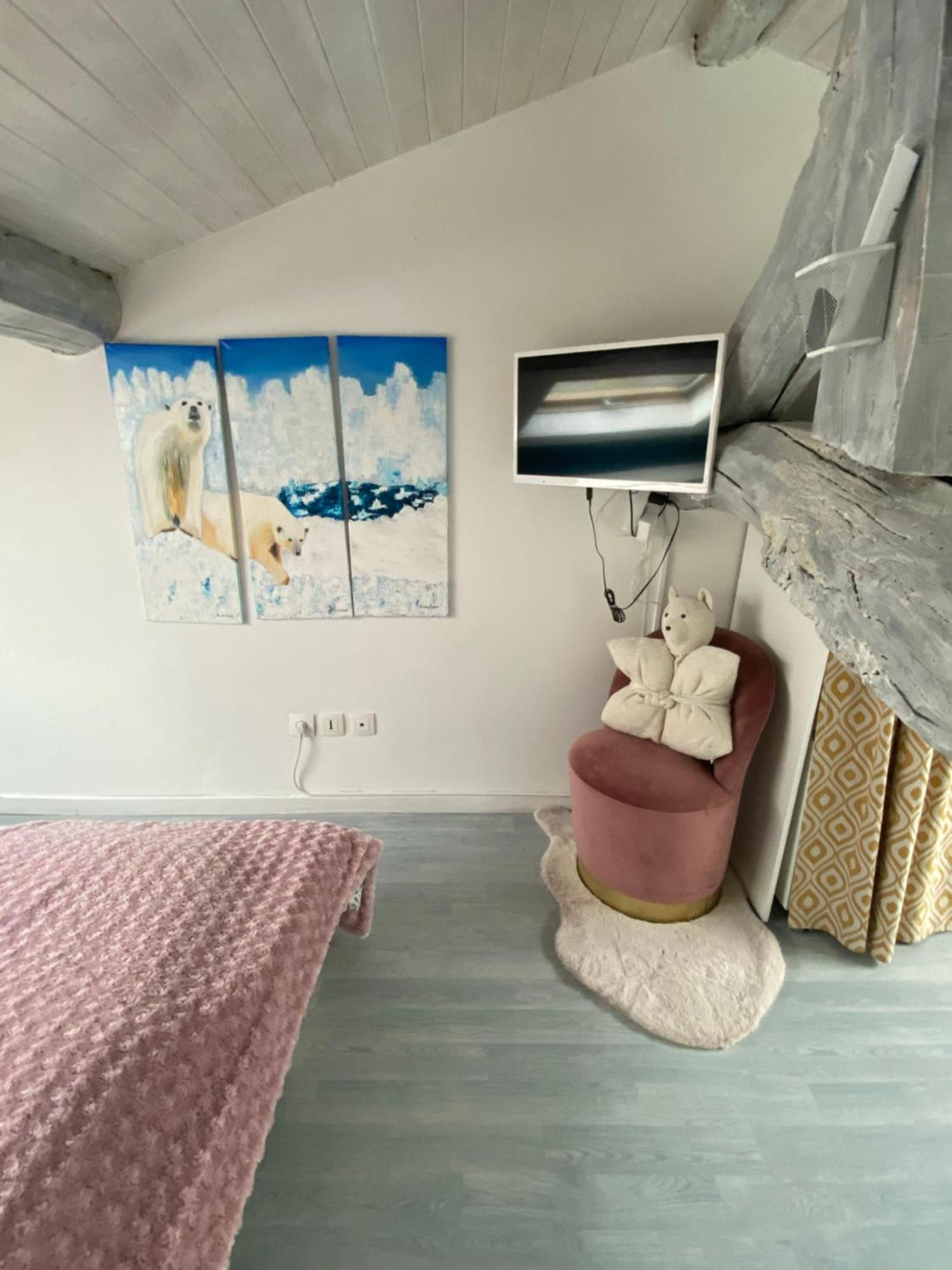 B&B Insolite Entre Lyon Et Aeroport Pusignan Luaran gambar